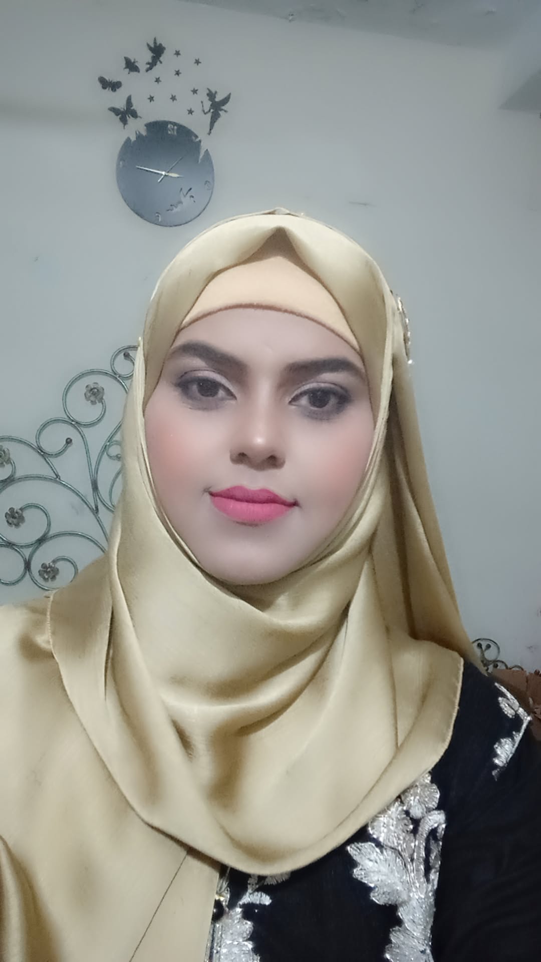Dr.Samreen_